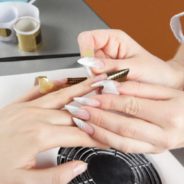 Pose faux ongles : Comment faire ?